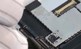 Разборка Apple iPad 2, а также замена платы, кабеля и сенсорного стекла - 11 | Всеплюс
