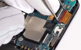 Разобрать HTC EVO 3D и заменить экран - 10 | Всеплюс