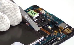Разборка HTC Windows Phone 8X с заменой дисплея и тачскрина — 12 | Всеплюс