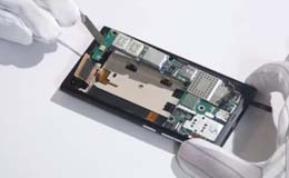 Nokia N9 разборка и замена экрана - 20 | Всеплюс
