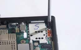 Nokia N9 разборка и замена экрана - 18 | Всеплюс