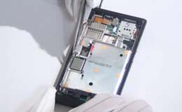 Nokia N9 разборка и замена экрана - 11 | Всеплюс