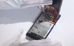 Nokia N9 разборка и замена экрана - 7 | Всеплюс