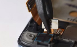 Разобрать Samsung i9105 и заменить экран на сенсорный - 18 | Всеплюс