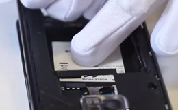 Разобрать Samsung i9105 и заменить экран на сенсорный - 4 | Всеплюс