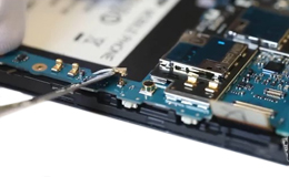 Разобрать Samsung N7100 Galaxy Note 2 и заменить шлейф на разъем для симки и карты памяти - 15 | Всеплюс