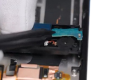 Разборка Sony C6603 Xperia Z и замена динамика — 17 | Всеплюс