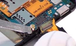 Разборка Sony Ericsson Xperia RAY ST18i и замена модуля дисплея — 5 | Всеплюс
