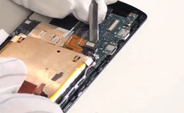Разборка Sony LT28h Xperia ion и замена экрана — 15 | Всеплюс